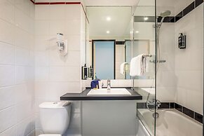 ibis Styles Chartres Sud Barjouville