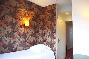 Queen Anne Hotel