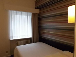 Queen Anne Hotel