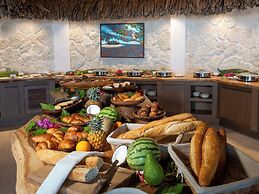 Le Tikehau by Pearl Resorts