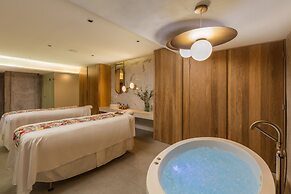 Marina Fiesta Resort & Spa