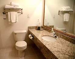 Comfort Inn & Suites at I-74 and 155