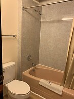 Tollway Inn of Beloit