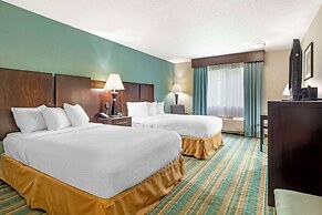 Best Western Plus Berkshire Hills Inn & Suites