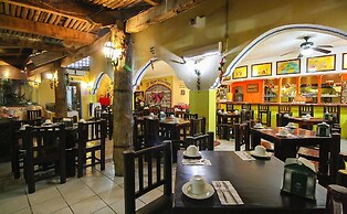 Hotel Xbalamque and Spa Cancun