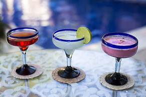 Hotel Xbalamque and Spa Cancun