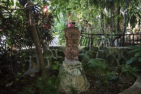 Hotel Xbalamque and Spa Cancun