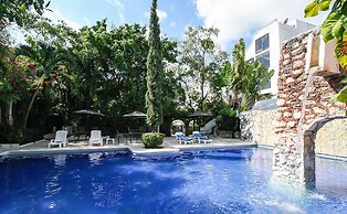 Hotel Xbalamque and Spa Cancun