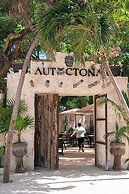 Hotel Xbalamque and Spa Cancun