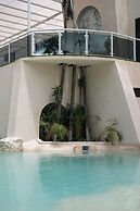 Hotel Xbalamque and Spa Cancun