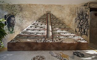 Hotel Xbalamque and Spa Cancun