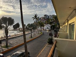 Hotel La Siesta Malecón