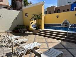 Hotel La Siesta Malecón