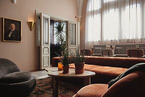 Home Hotel Christian IV