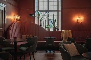 Home Hotel Christian IV