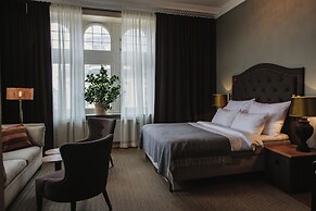 Home Hotel Christian IV