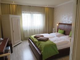 Arthotel ANA Residence