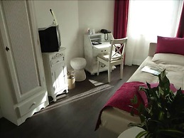 Arthotel ANA Residence