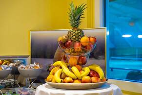 Confour Hotel