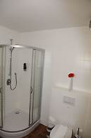 Confour Hotel