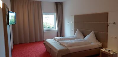 Confour Hotel