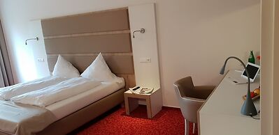 Confour Hotel