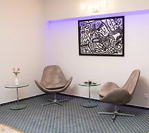 Confour Hotel