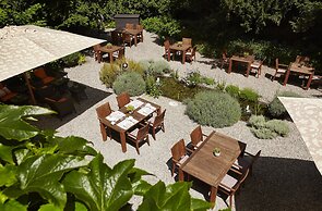 Steinenschanze Charming City & Garden Hotel