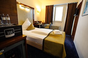 Hotel Scala Frankfurt City