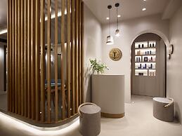 9 Muses Santorini Resort