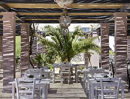 9 Muses Santorini Resort