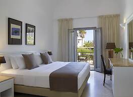 9 Muses Santorini Resort