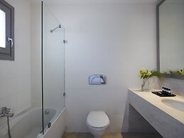 9 Muses Santorini Resort