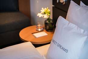 THE MADISON Hotel Hamburg