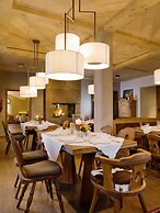 Bauer Hotel & Restaurant