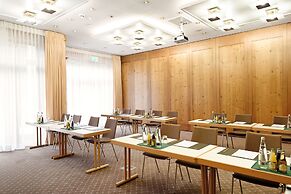 Bauer Hotel & Restaurant