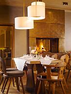 Bauer Hotel & Restaurant