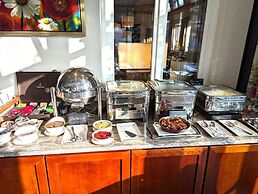 Bauer Hotel & Restaurant