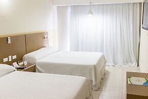 EL ARAM IMIRÁ BEACH RESORT