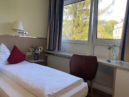 NOVALIS Hotel by AURUM Dresden