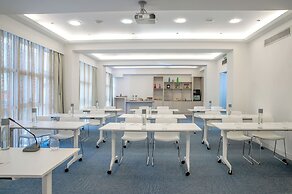 Airotel Stratos Vassilikos Hotel