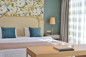 Airotel Stratos Vassilikos Hotel