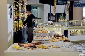 Airotel Stratos Vassilikos Hotel