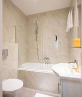 The Levante Rathaus Apartments