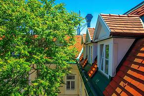 The Levante Rathaus Apartments