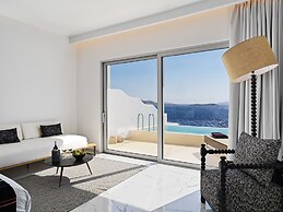 Kouros Hotel & Suites