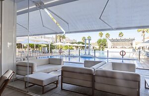 Playa De La Luz Hotel