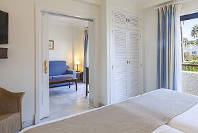 Playa De La Luz Hotel