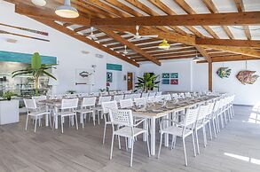 Playa De La Luz Hotel