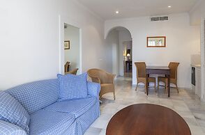 Playa De La Luz Hotel